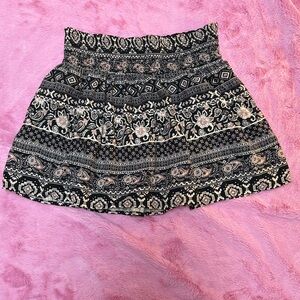 Forever 21 Black and Light Pink Patterned Skater Skirt